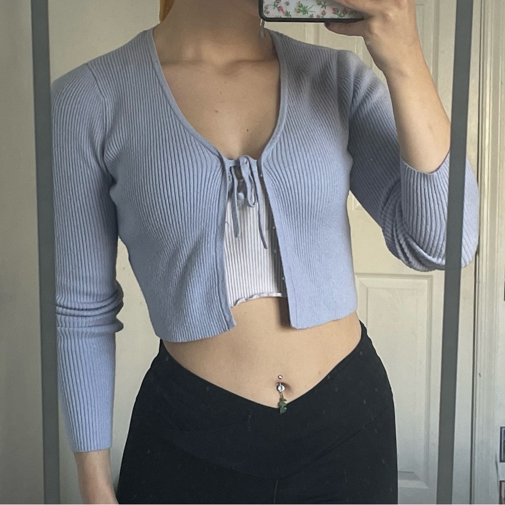 pale blue cropped long sleeve